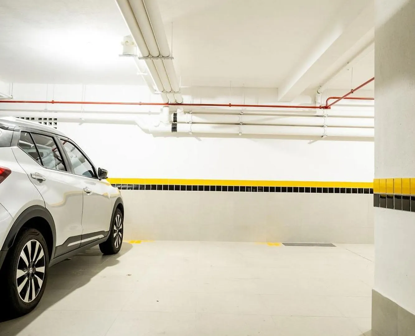 Florianópolis Apto Confortavel E Completo Em Predio Novo Jpr211