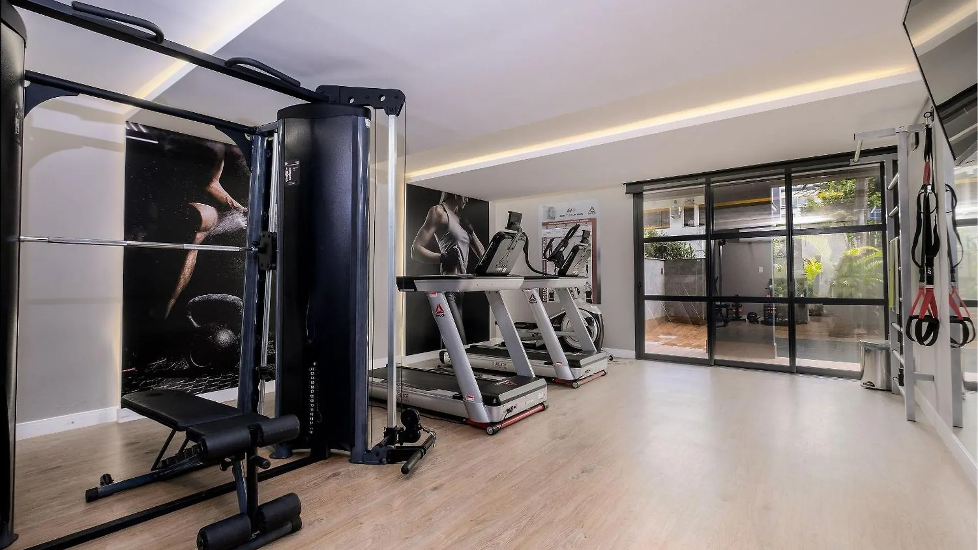 Florianópolis Apto Confortavel E Completo Em Predio Novo Jpr211